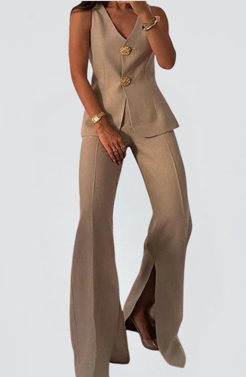 V Yaka Yelek & Geniş Paça Yüksek Bel Pantolon Takım