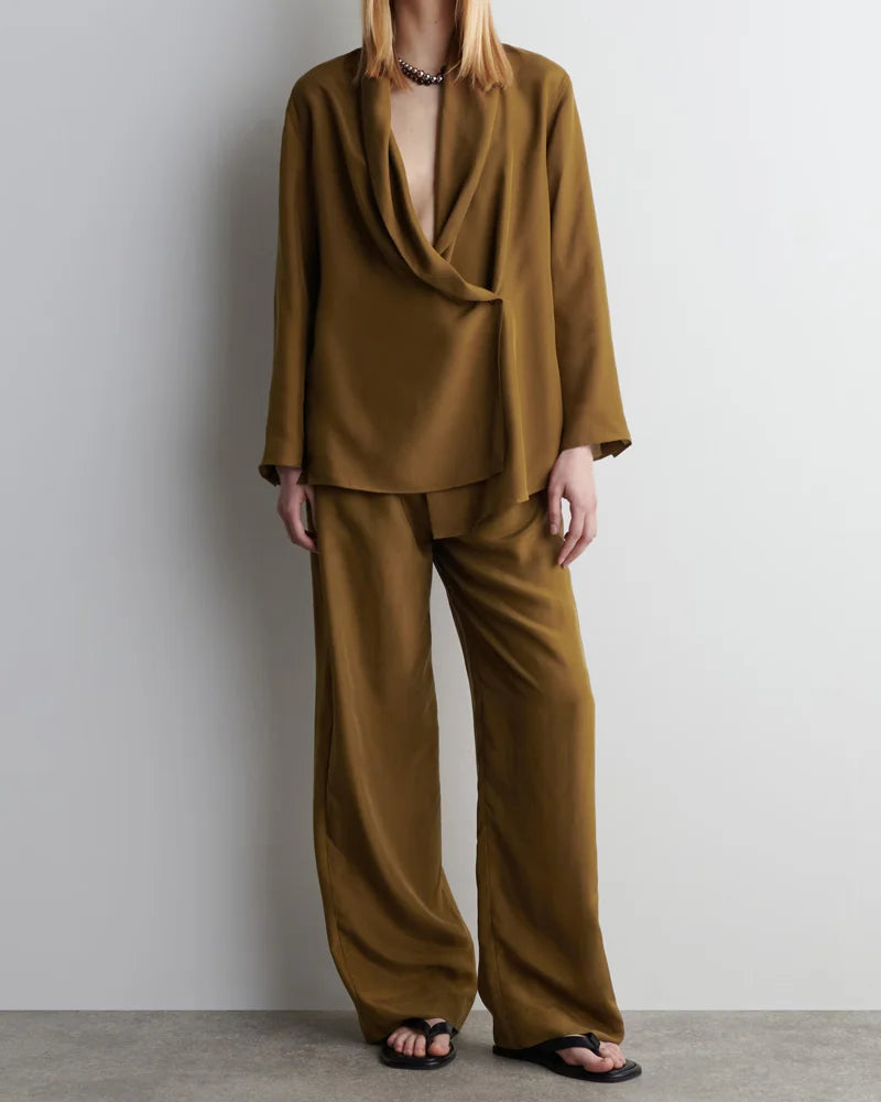 Uzun Kol Gömlek & Bol Paça Pantolon Takım