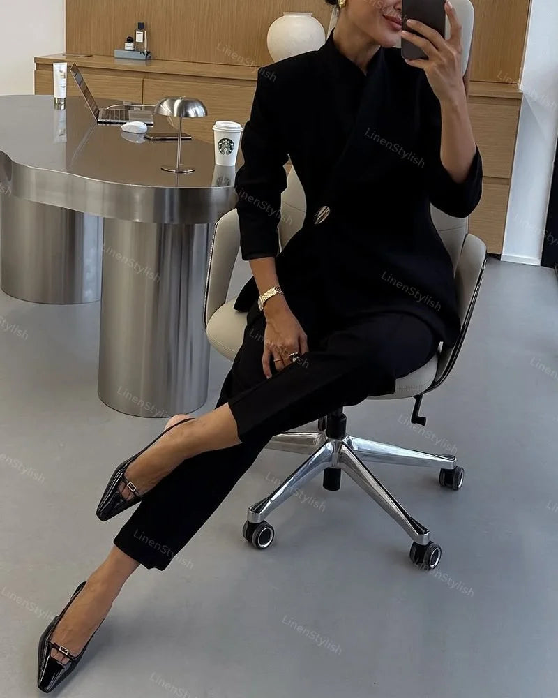 Şık Gold Düğme Detaylı Blazer Ceket & Pantolon Takım