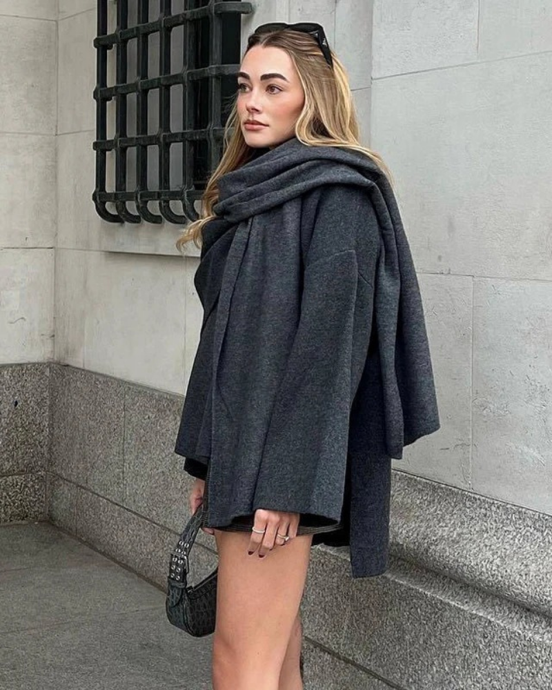 Şal Detay Kapüşonlu Ceket