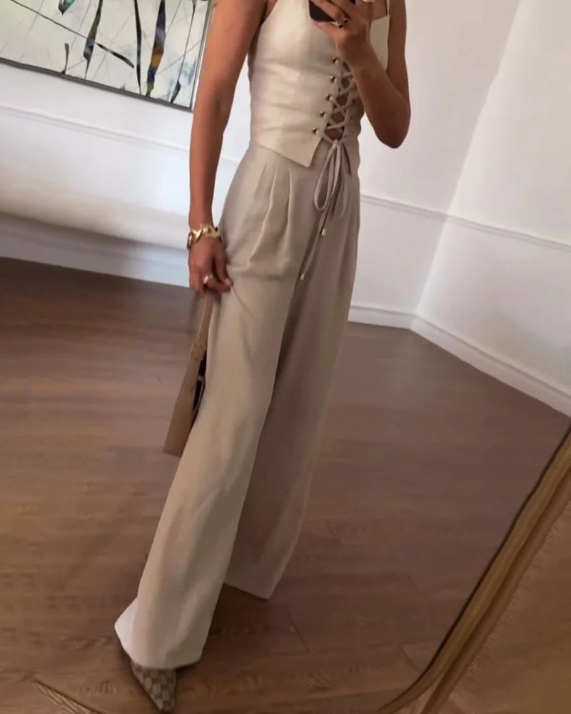 Hollow İki Parçalı Bağcıklı Takım